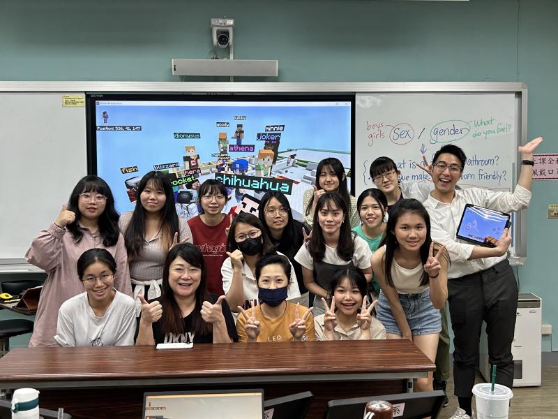 國北教大團隊於雙語學伴計畫導入Minecraft Education沉浸式學習內容