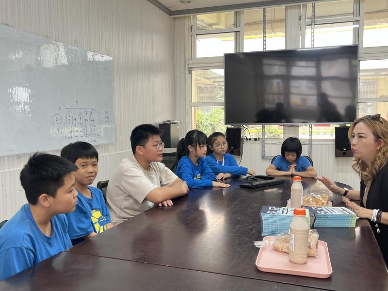 小學伴分享參與學伴計畫心得。