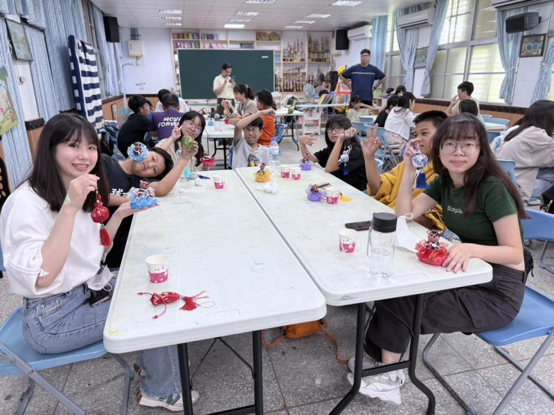 大小學伴一起做-艾草香包 × 平安祝福