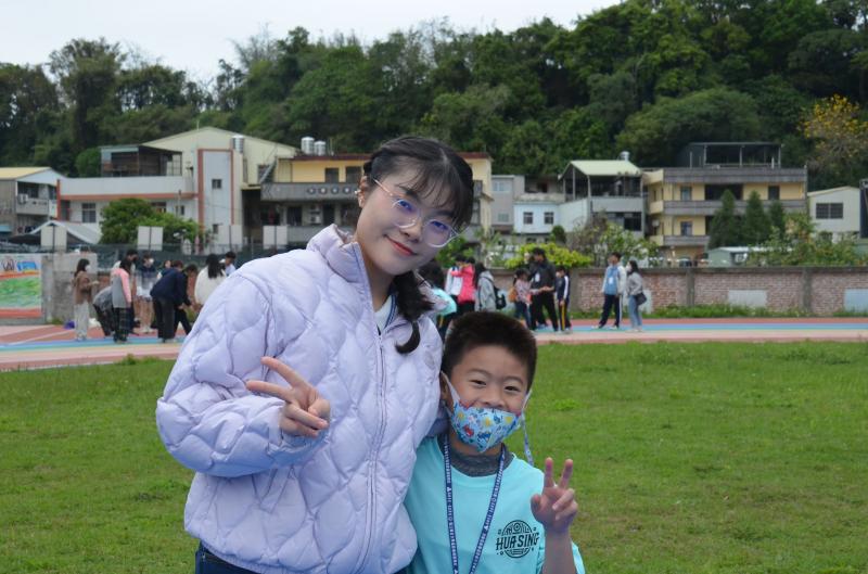 大小學伴之間亦師亦友，情感深厚