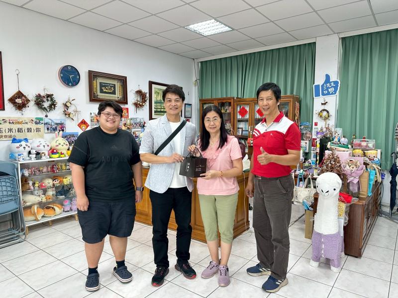 114-1 學習端訪視_嘉義縣更寮國小