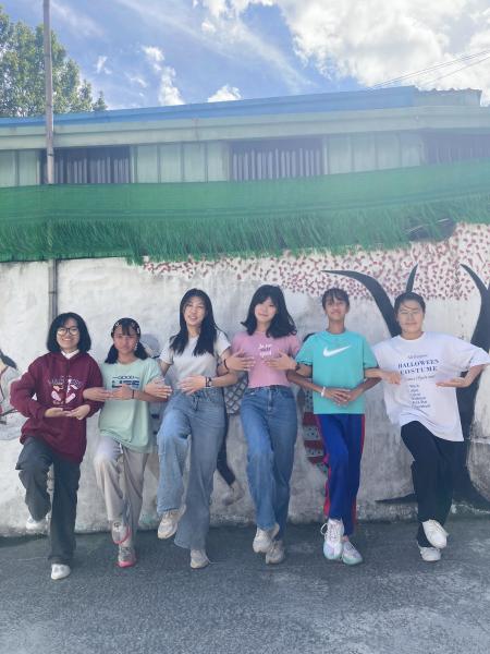 依據關主的問題做動作