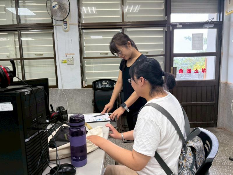 了解小學伴需求與教學建議。