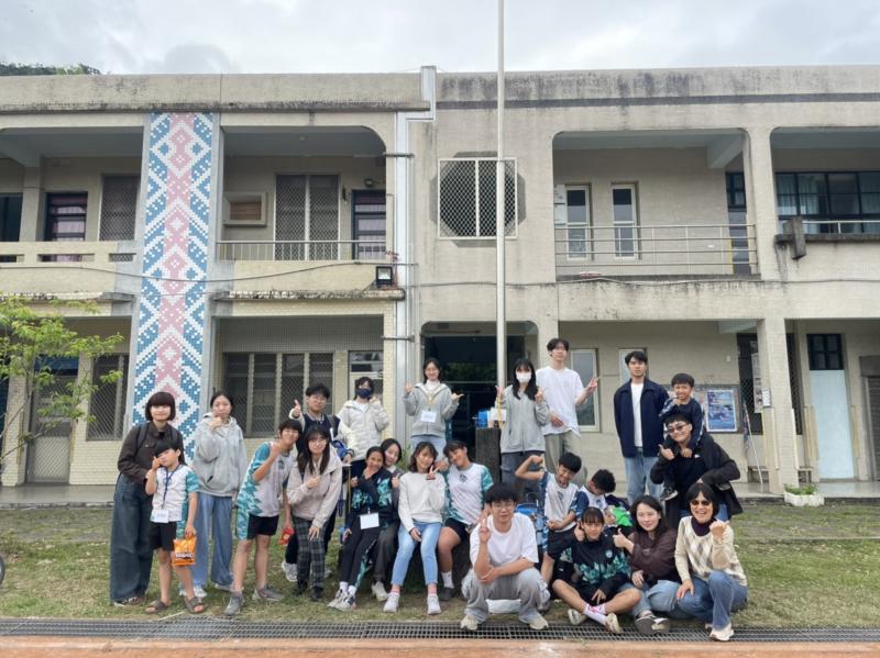 參與南澳鄉運會，與小學伴一齊冒險，建立互信關係